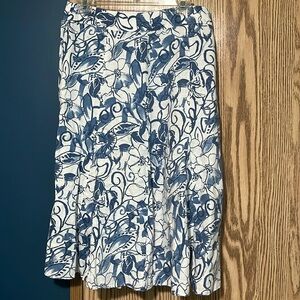JM Collection 100% linen skirt. white with blue print. Size 10